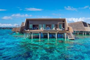 The St. Regis Maldives Vommuli Resort / 瑞吉沃姆利岛